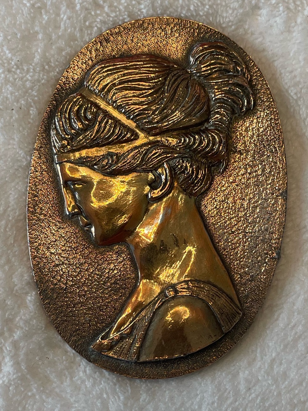 “The Memorette," from Syntex, a vintage Art Nouveau style metal paperweight.